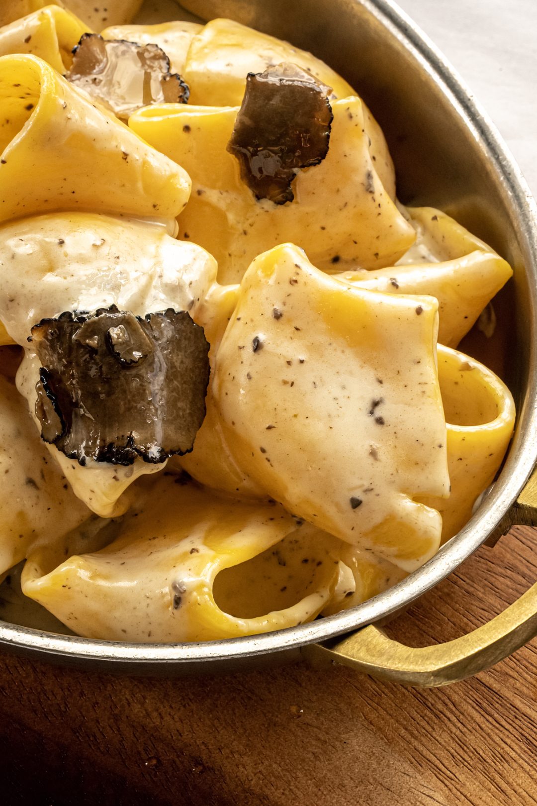 Paccheri with black truffle